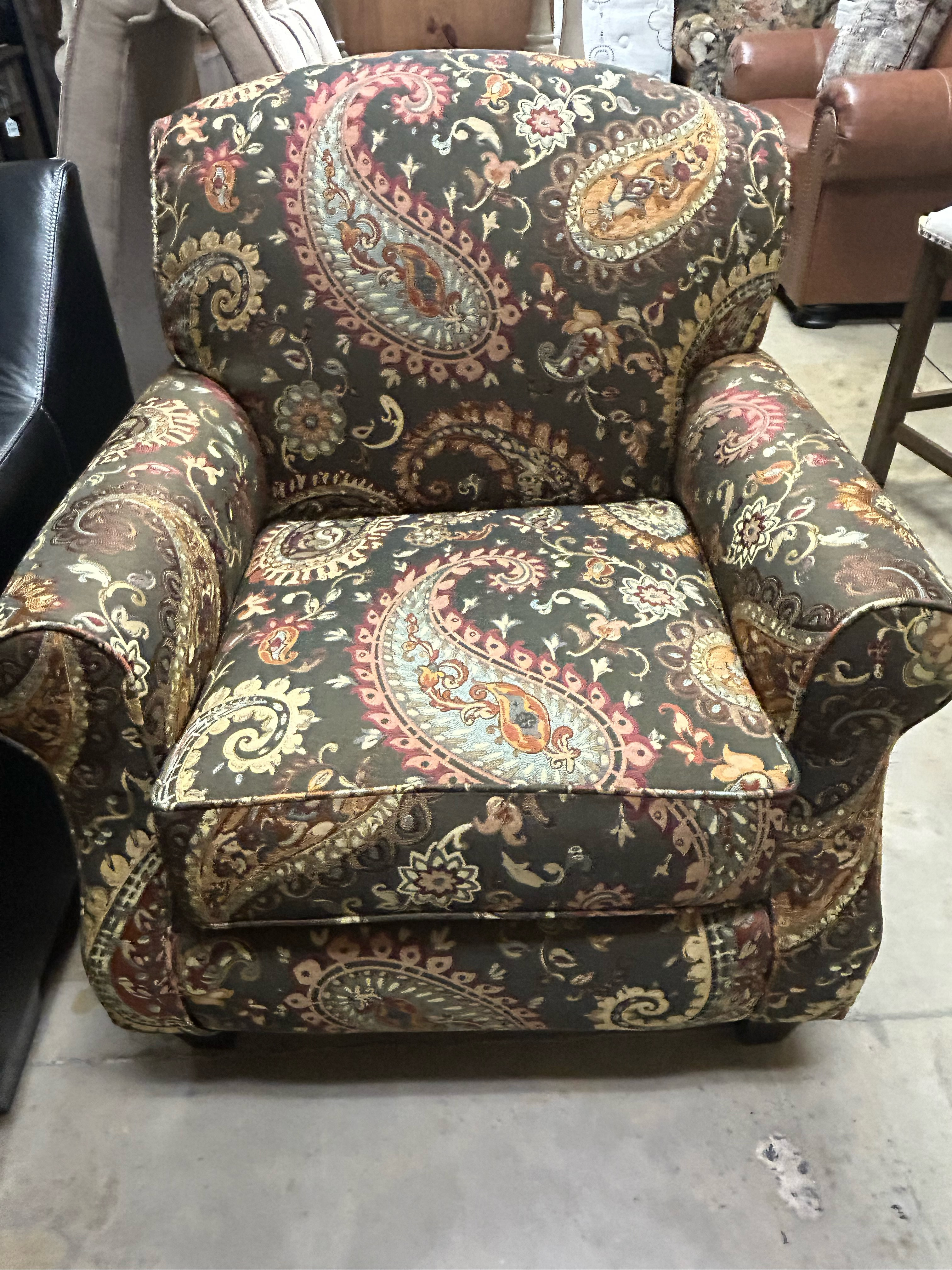 Accent Chair image 1